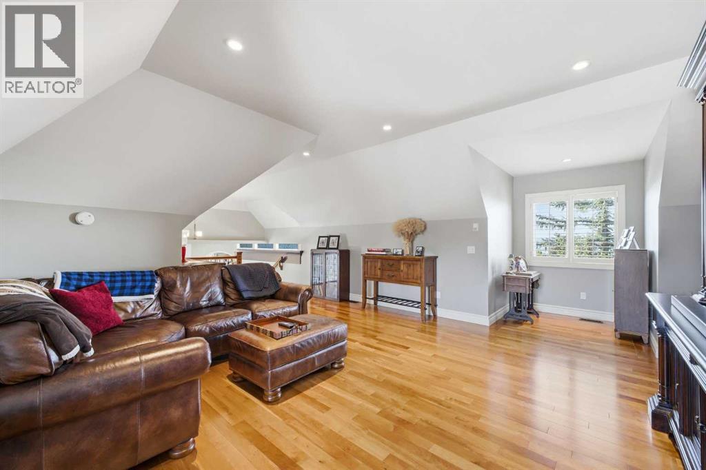 405 Pinnacle Ridge Place Sw, Rural Rocky View County, Alberta  T3Z 3N8 - Photo 30 - A2292406