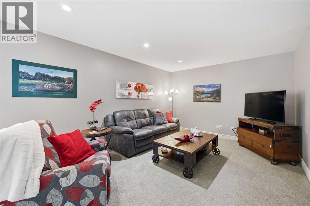 405 Pinnacle Ridge Place Sw, Rural Rocky View County, Alberta  T3Z 3N8 - Photo 32 - A2292406