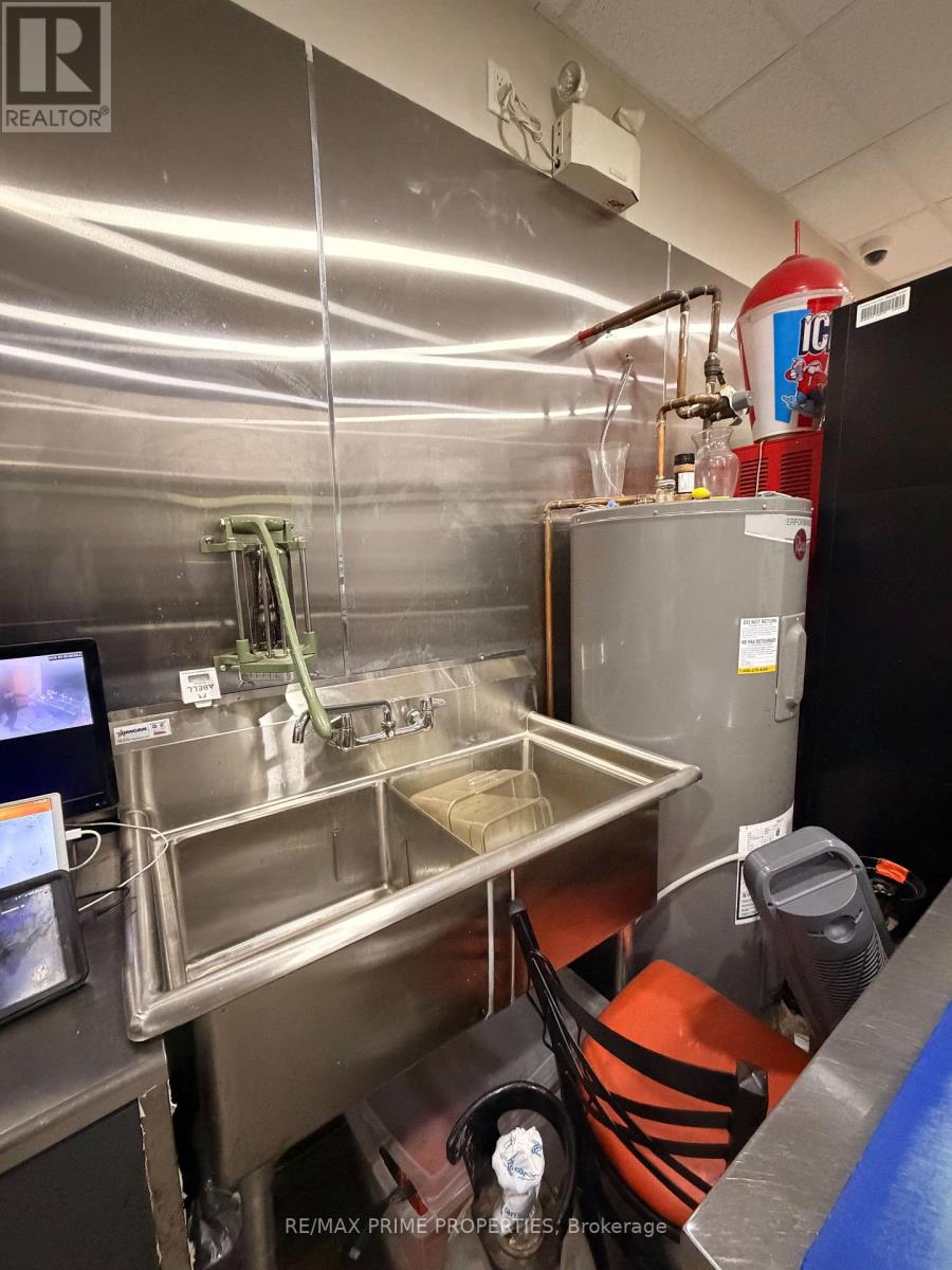 102 - 5 Rossland Road E, Ajax, Ontario  L1T 4V2 - Photo 12 - E12876066