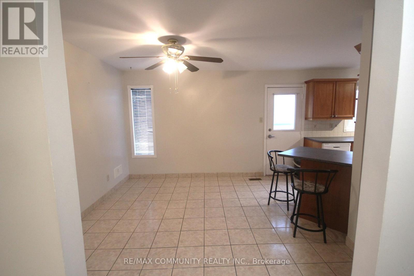 172 Bellamy Road, Toronto, Ontario  M1J 2L5 - Photo 3 - E12876262