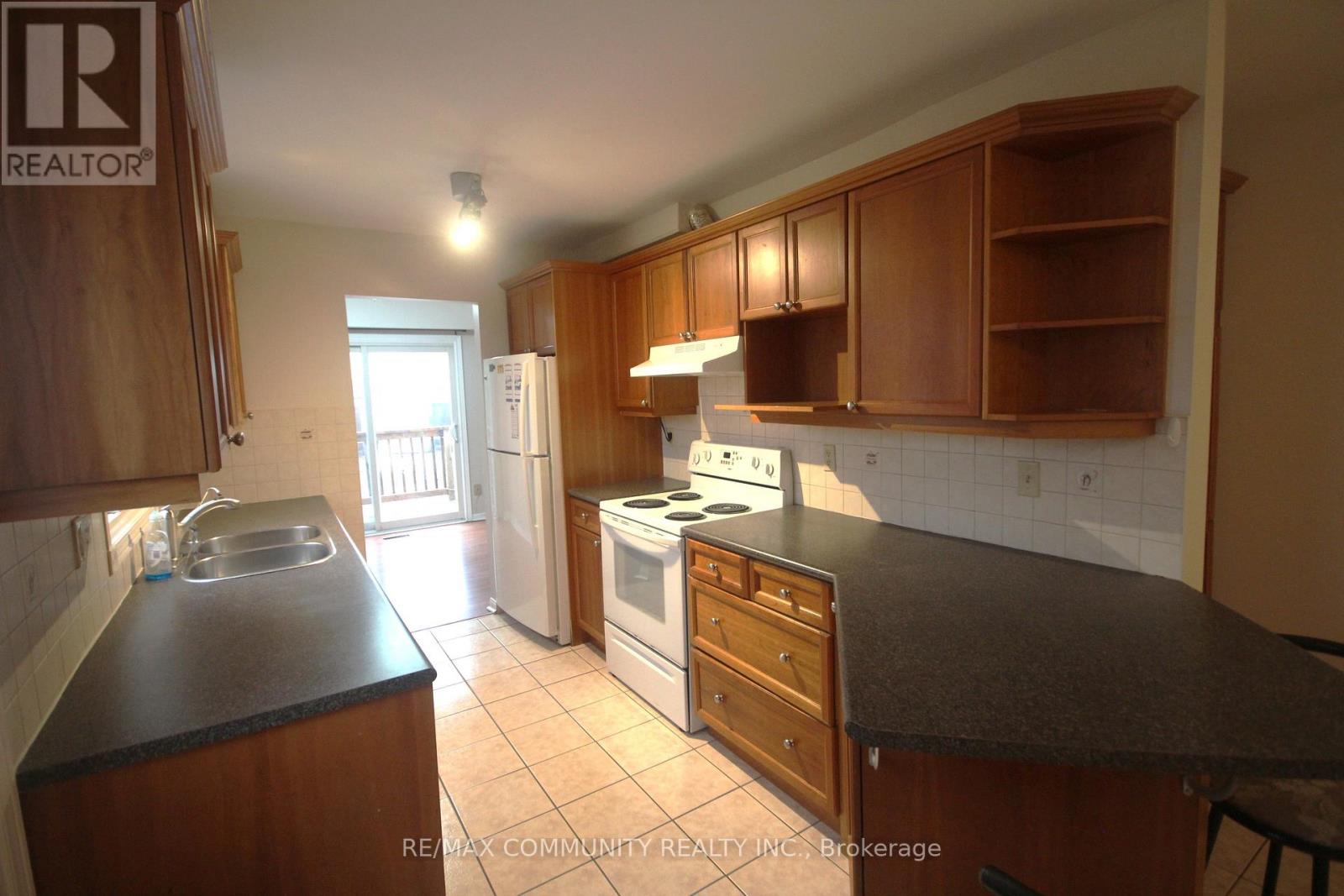 172 Bellamy Road, Toronto, Ontario  M1J 2L5 - Photo 6 - E12876262