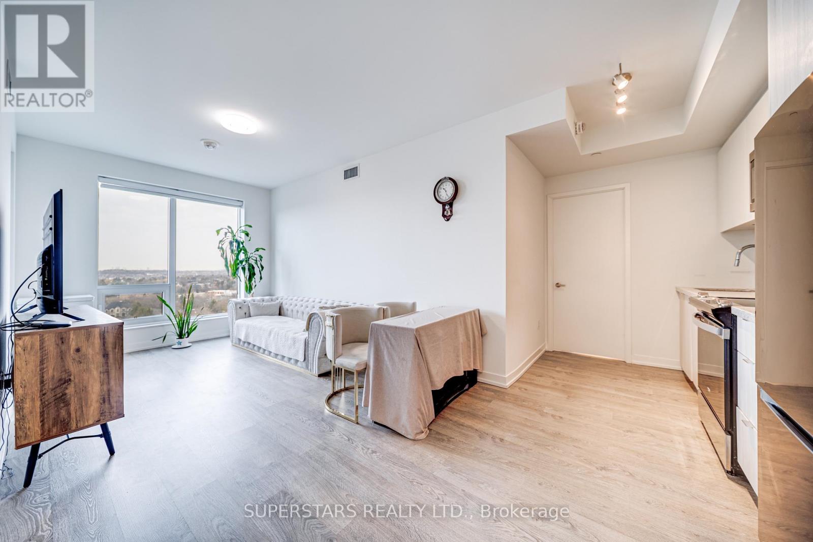 1211w - 3 Rosewater Street, Richmond Hill, Ontario  L4C 5T6 - Photo 8 - N12875970