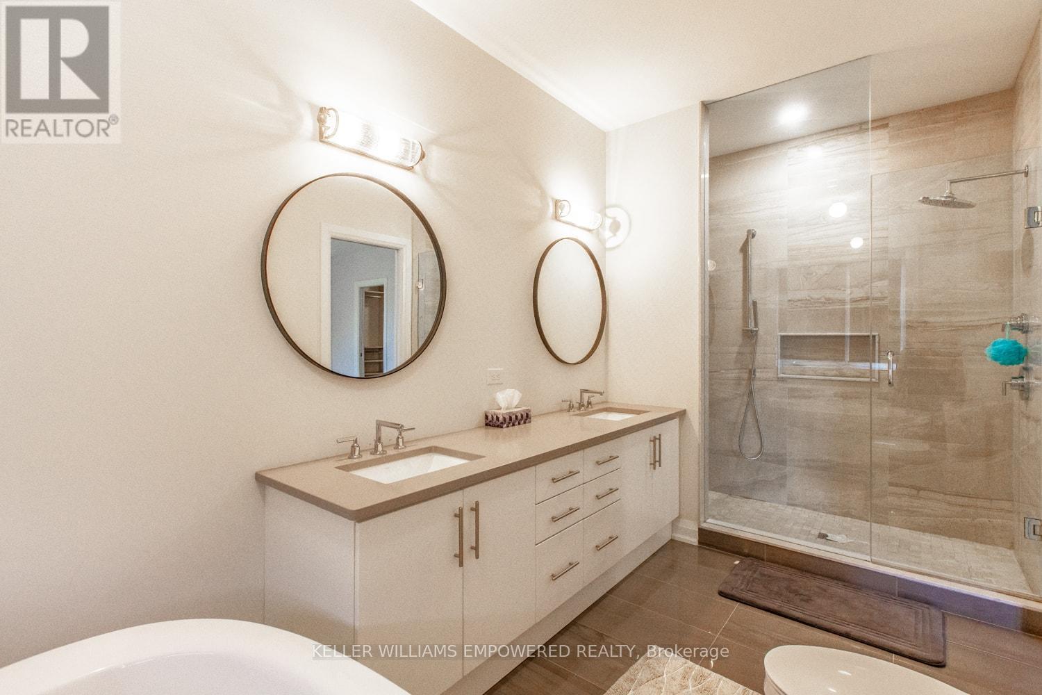 48 Lowther Avenue, Richmond Hill, Ontario  L4E 2Z7 - Photo 15 - N12875998