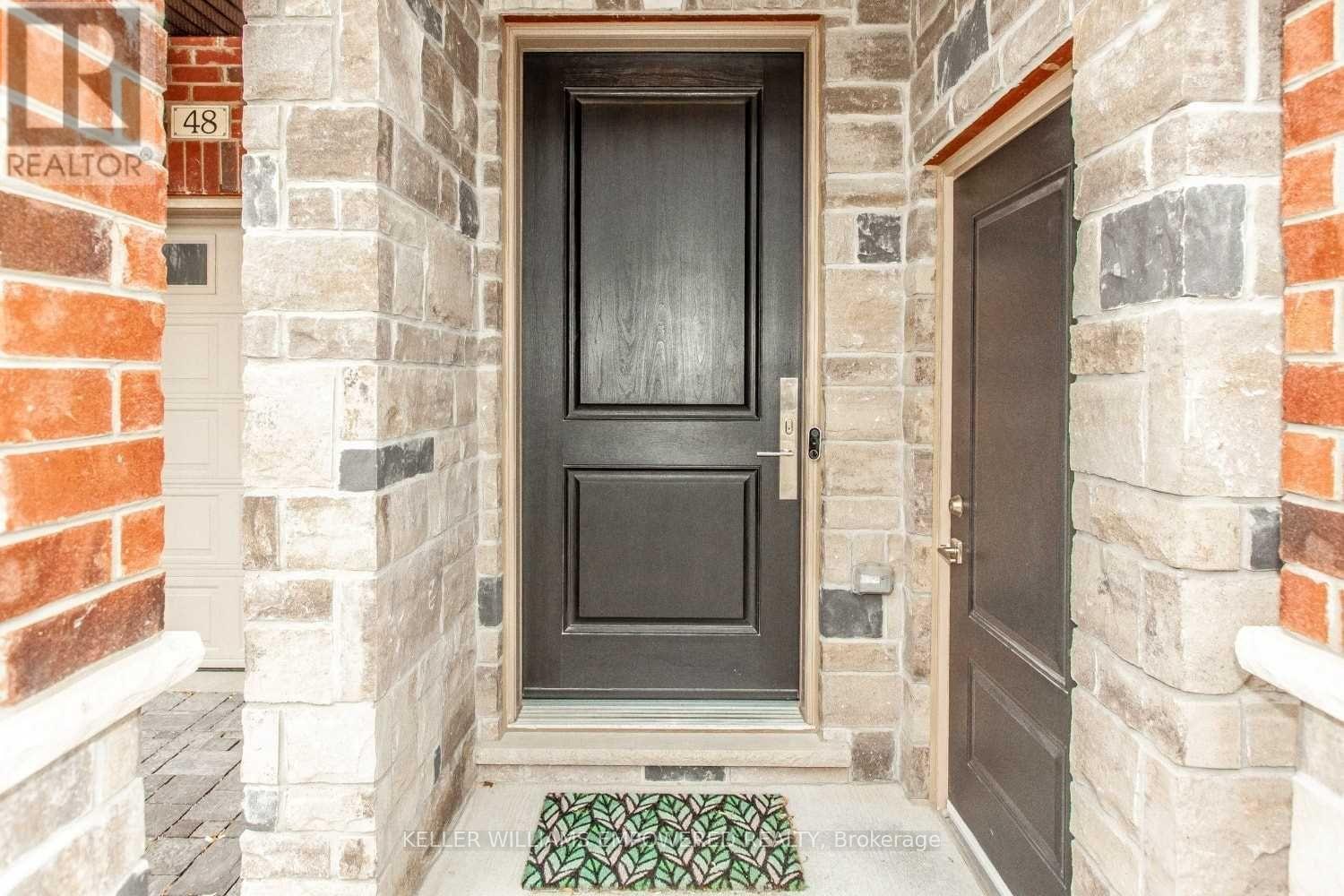 48 Lowther Avenue, Richmond Hill, Ontario  L4E 2Z7 - Photo 2 - N12875998