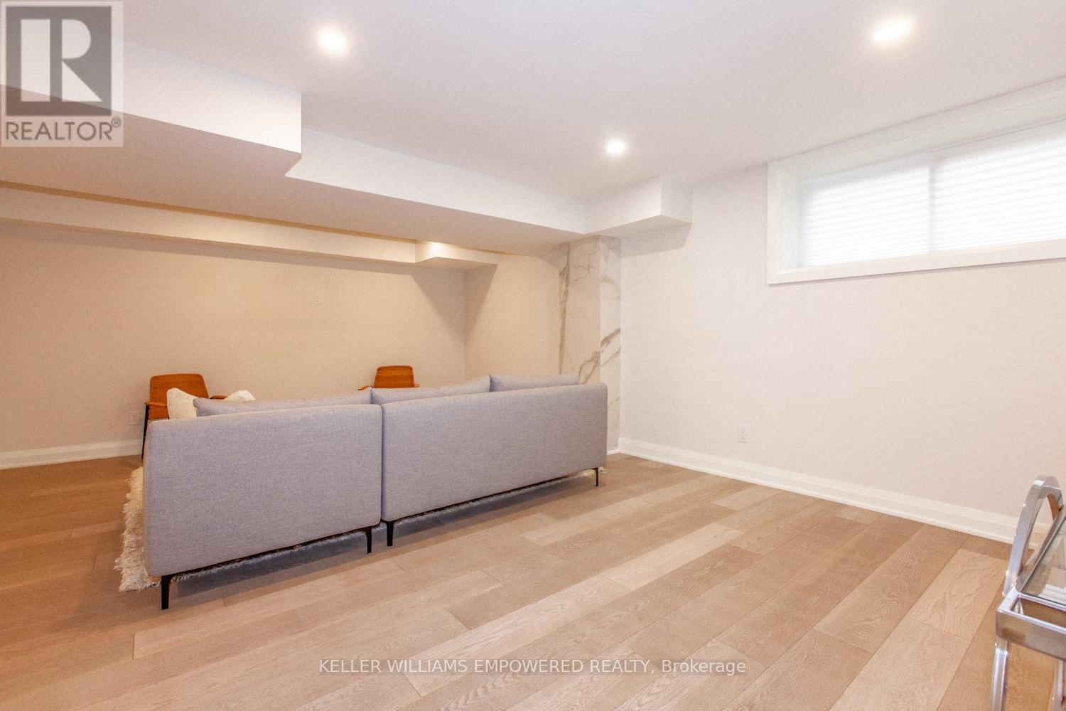 48 Lowther Avenue, Richmond Hill, Ontario  L4E 2Z7 - Photo 21 - N12875998