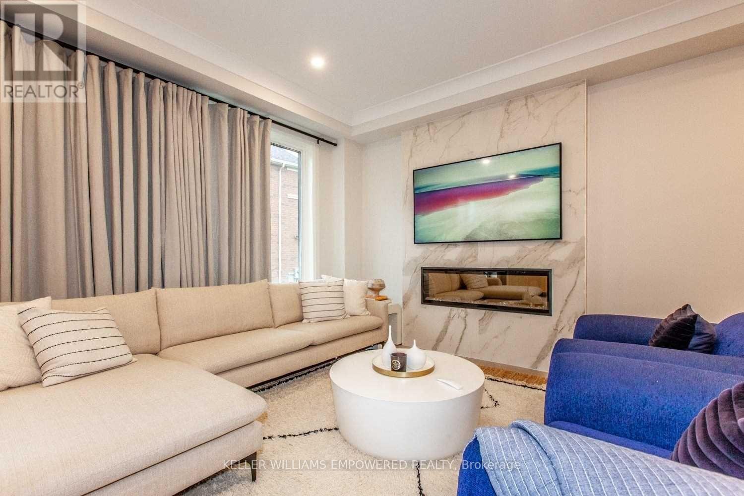 48 Lowther Avenue, Richmond Hill, Ontario  L4E 2Z7 - Photo 7 - N12875998