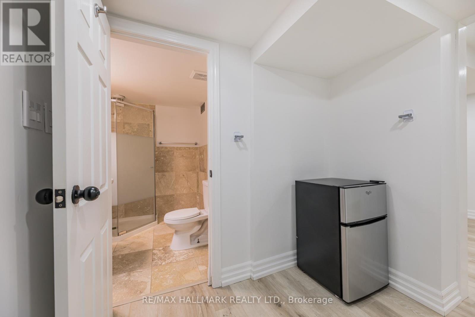 39 - 180 Blue Willow Drive, Vaughan, Ontario  L4L 9C9 - Photo 27 - N12876036