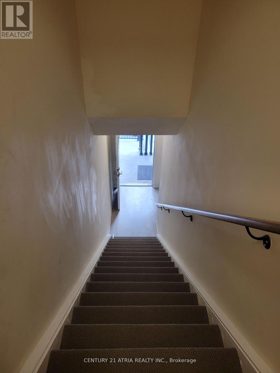 48 - 300 Alex Gardner Circle, Aurora, Ontario  L4G 1N4 - Photo 3 - N12876038