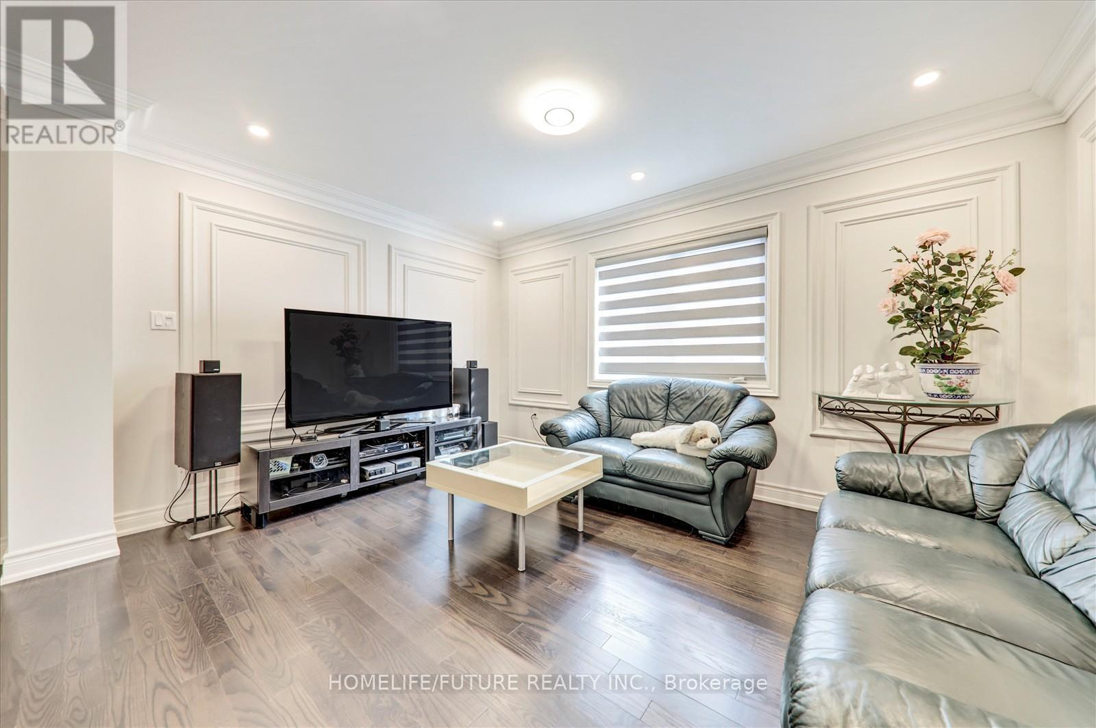 104 Holland Vista Street, East Gwillimbury, Ontario  L9N 0T4 - Photo 22 - N12876044