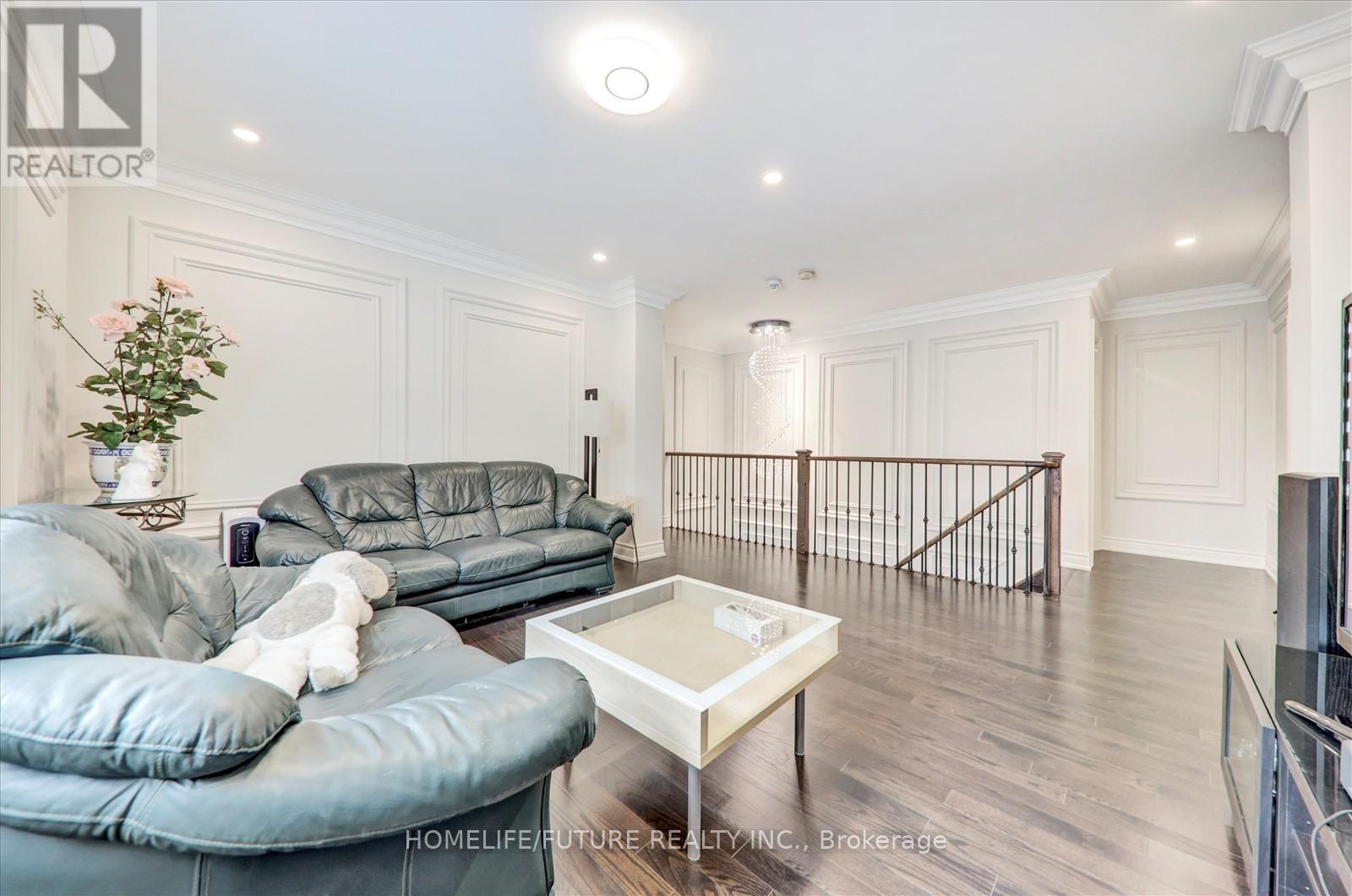 104 Holland Vista Street, East Gwillimbury, Ontario  L9N 0T4 - Photo 23 - N12876044