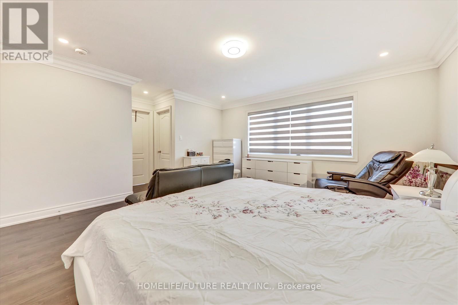 104 Holland Vista Street, East Gwillimbury, Ontario  L9N 0T4 - Photo 35 - N12876044