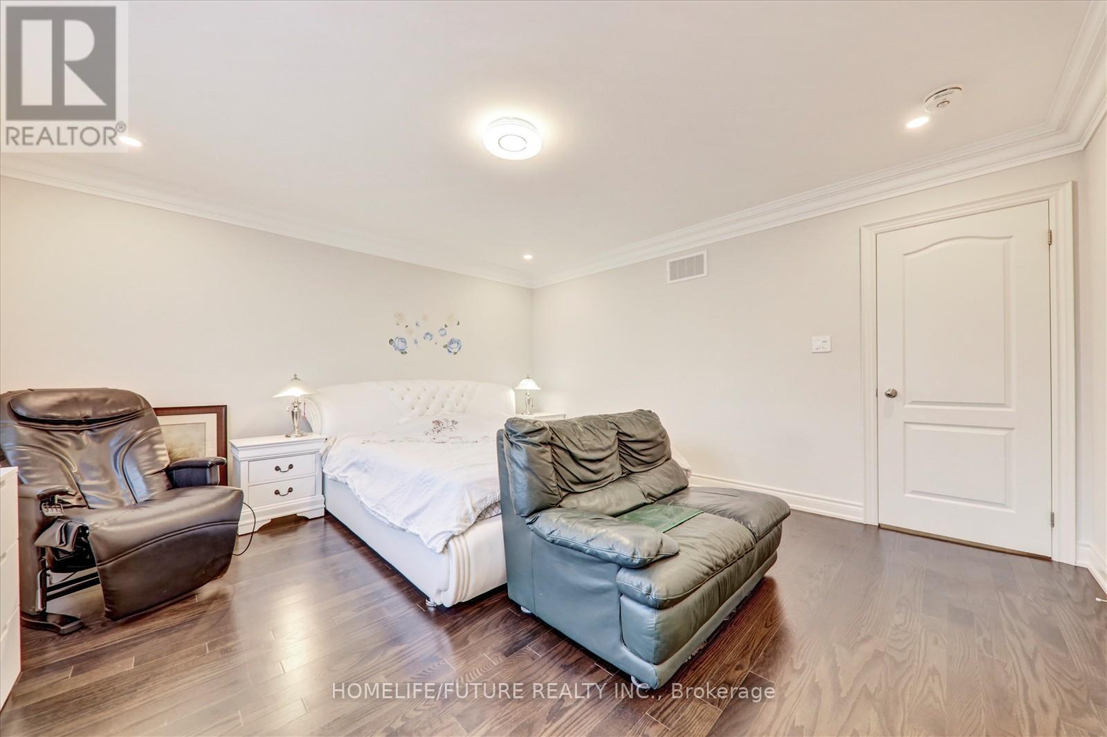 104 Holland Vista Street, East Gwillimbury, Ontario  L9N 0T4 - Photo 36 - N12876044