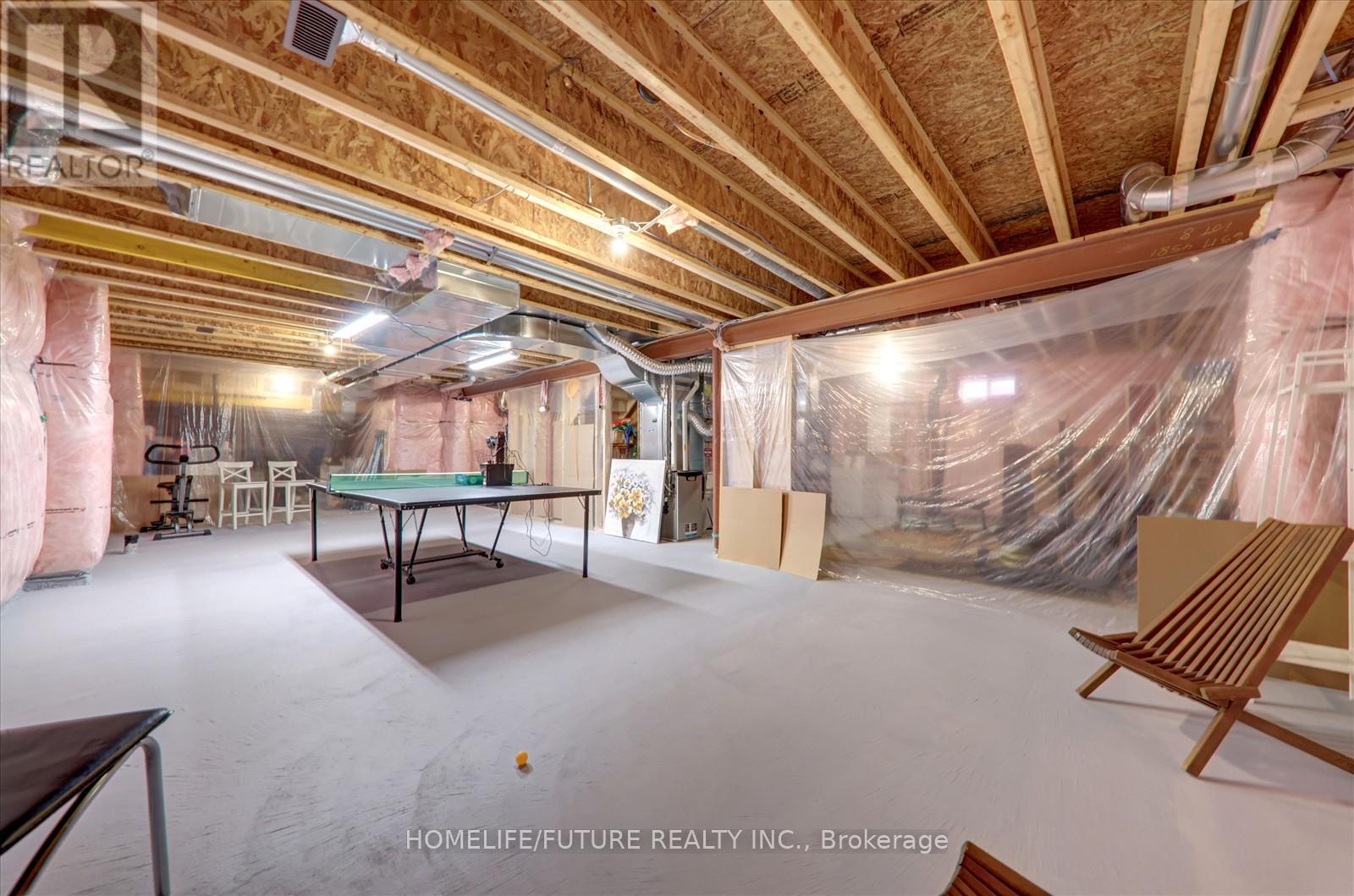 104 Holland Vista Street, East Gwillimbury, Ontario  L9N 0T4 - Photo 47 - N12876044