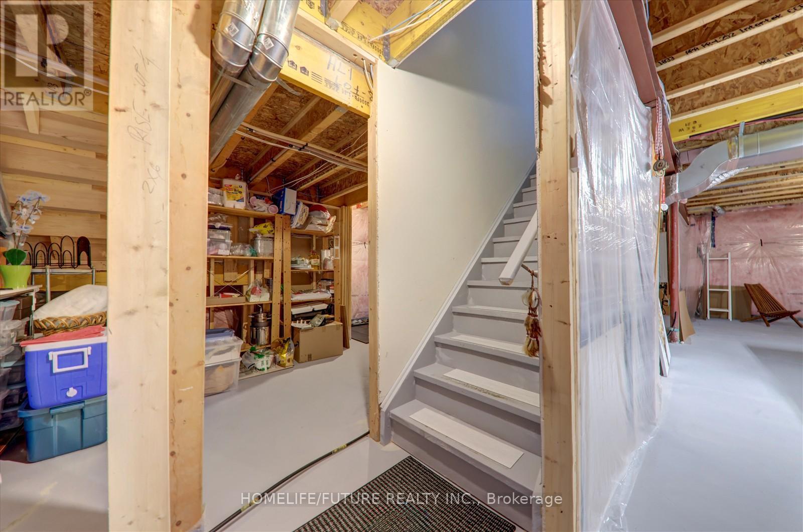 104 Holland Vista Street, East Gwillimbury, Ontario  L9N 0T4 - Photo 50 - N12876044