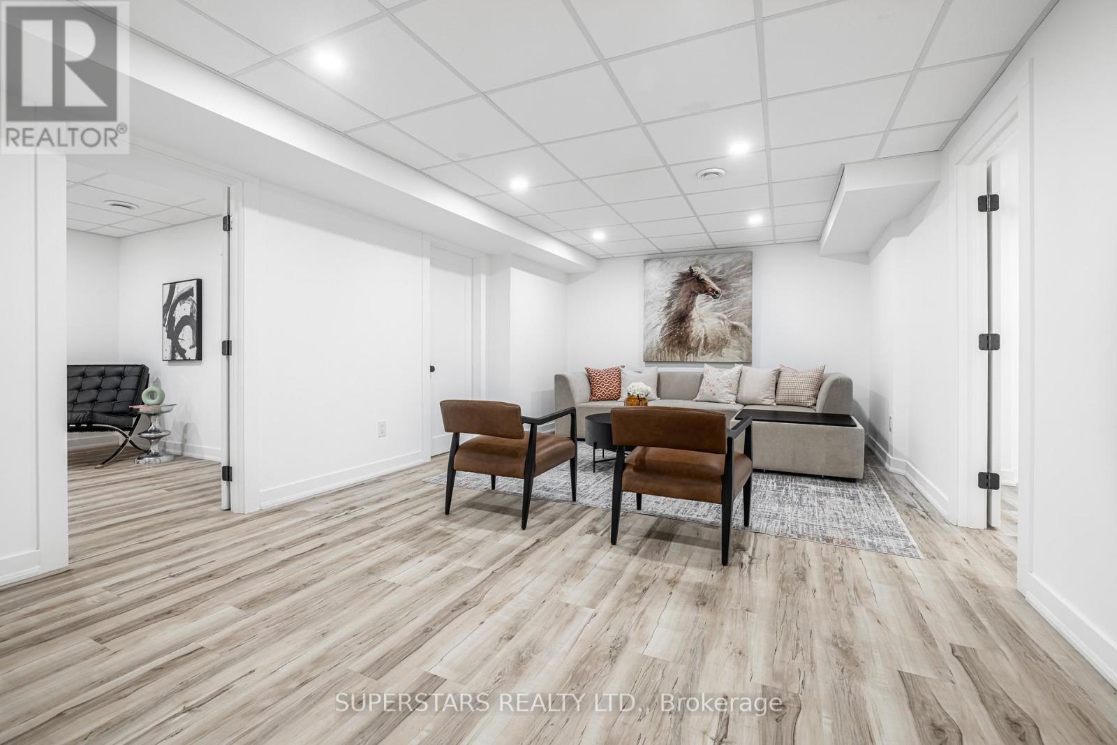 56 Marsh Harbour, Aurora, Ontario  L4G 5Y6 - Photo 38 - N12876058