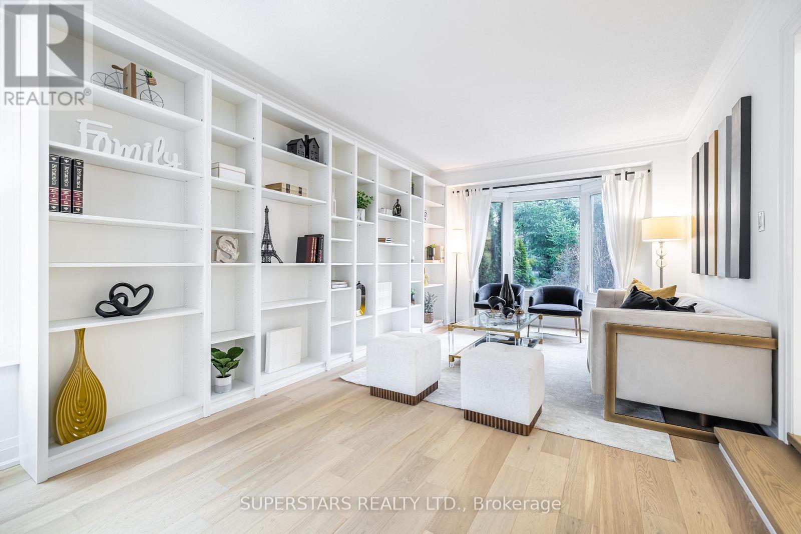 56 Marsh Harbour, Aurora, Ontario  L4G 5Y6 - Photo 6 - N12876058