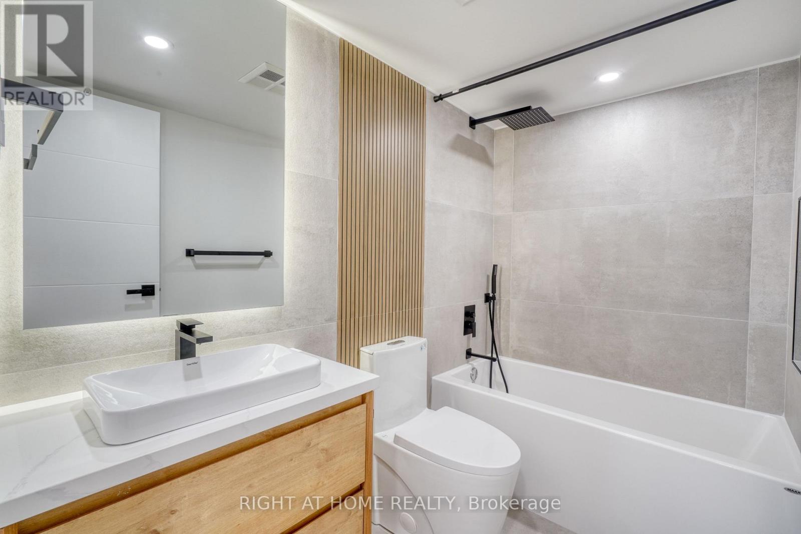 512 - 7460 Bathurst Street, Vaughan (Brownridge), Ontario  L4J 7K9 - Photo 25 - N12876114