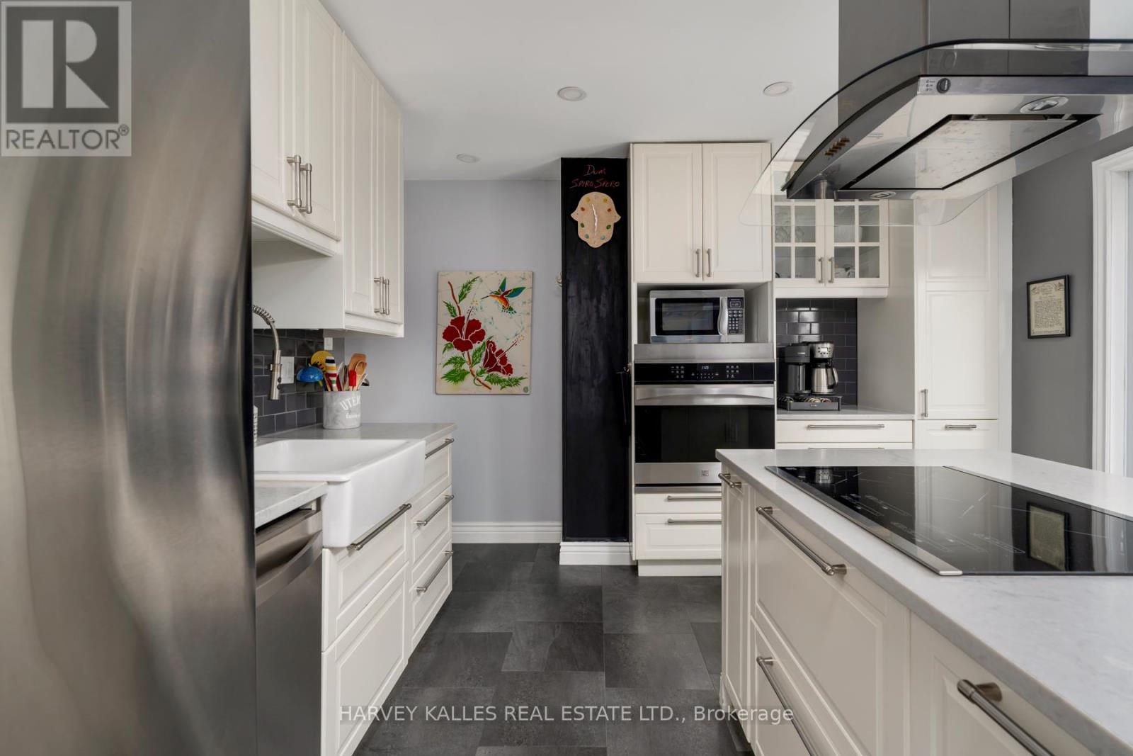 9 Manning Crescent, Newmarket, Ontario  L3Y 6H3 - Photo 16 - N12876252