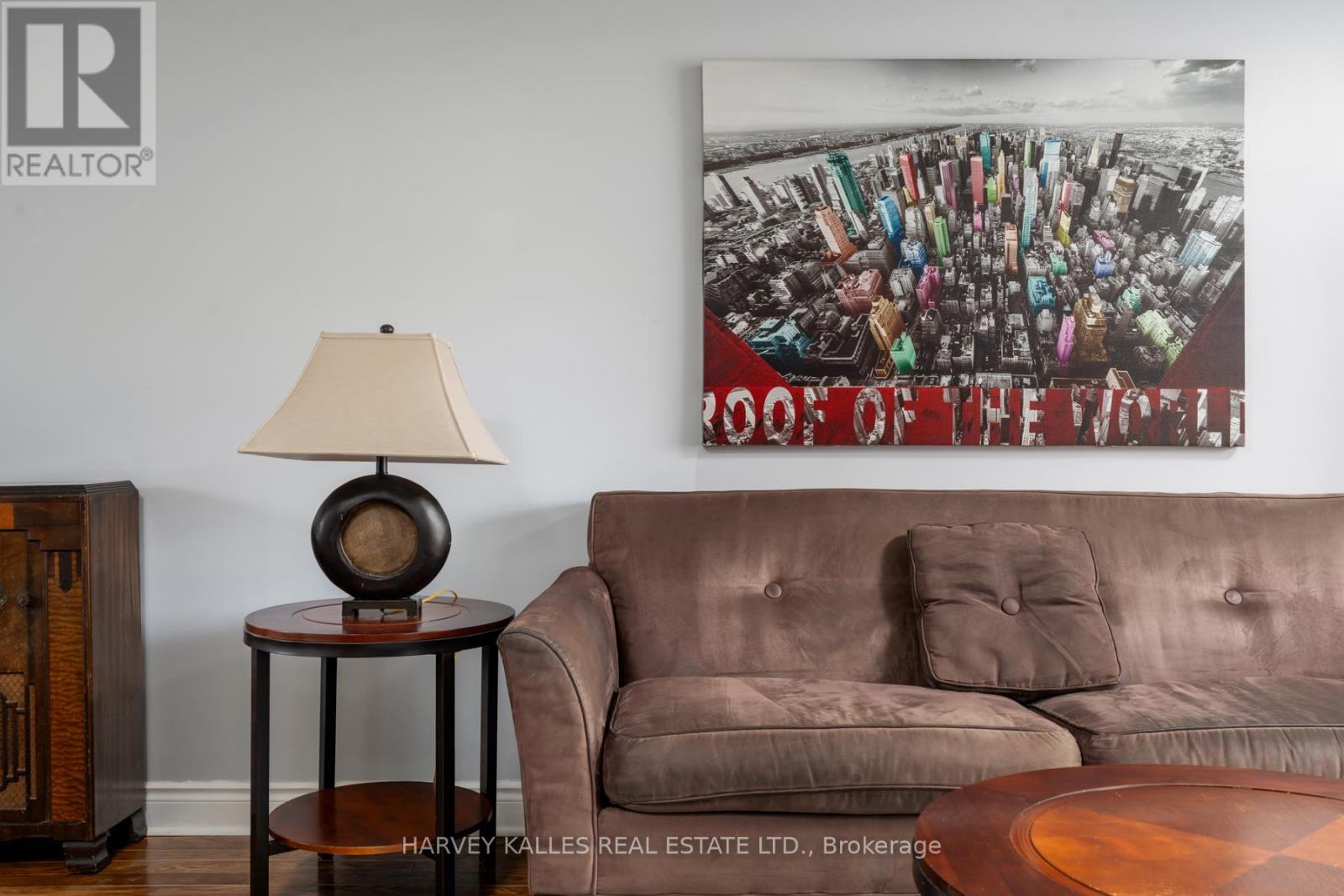 9 Manning Crescent, Newmarket, Ontario  L3Y 6H3 - Photo 8 - N12876252