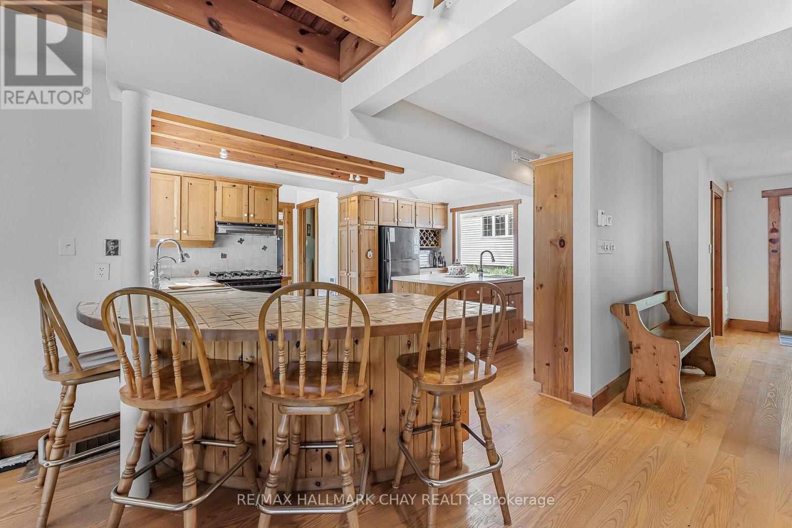 209 Bay Street, Oro-Medonte (Shanty Bay), Ontario  L0L 2L0 - Photo 13 - S12875984