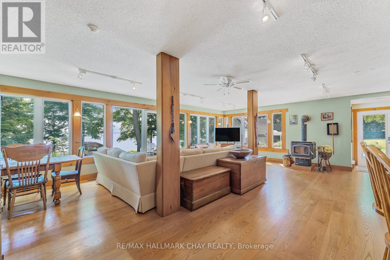 209 Bay Street, Oro-Medonte (Shanty Bay), Ontario  L0L 2L0 - Photo 28 - S12875984