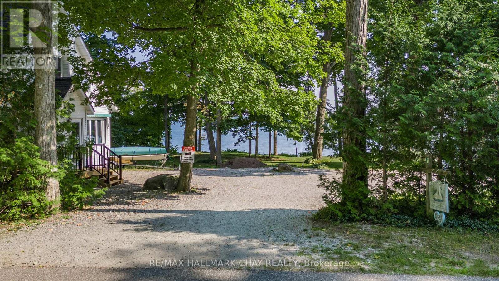 209 Bay Street, Oro-Medonte (Shanty Bay), Ontario  L0L 2L0 - Photo 5 - S12875984