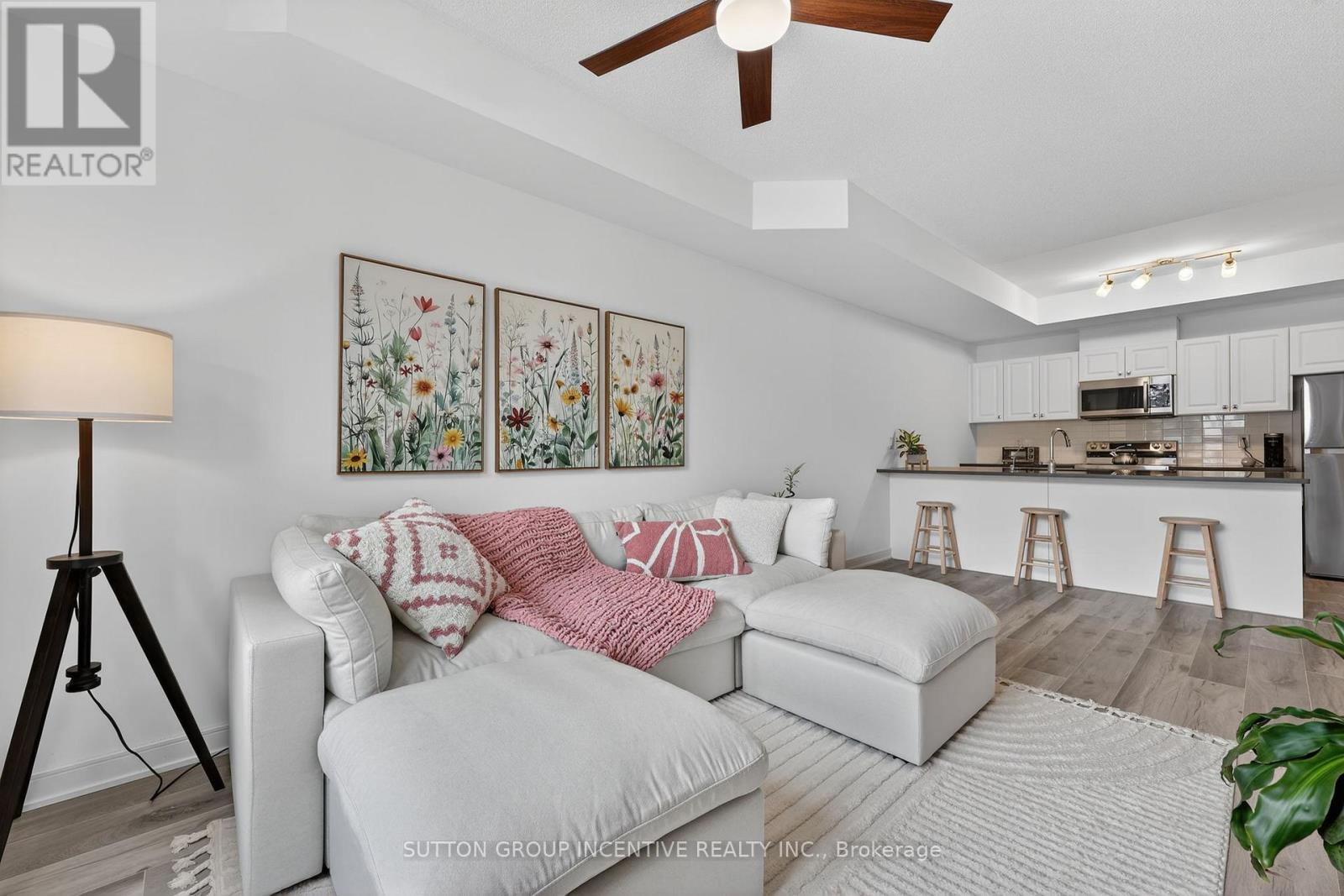 46 Spry Lane, Barrie, Ontario  L9J 0N6 - Photo 17 - S12876216