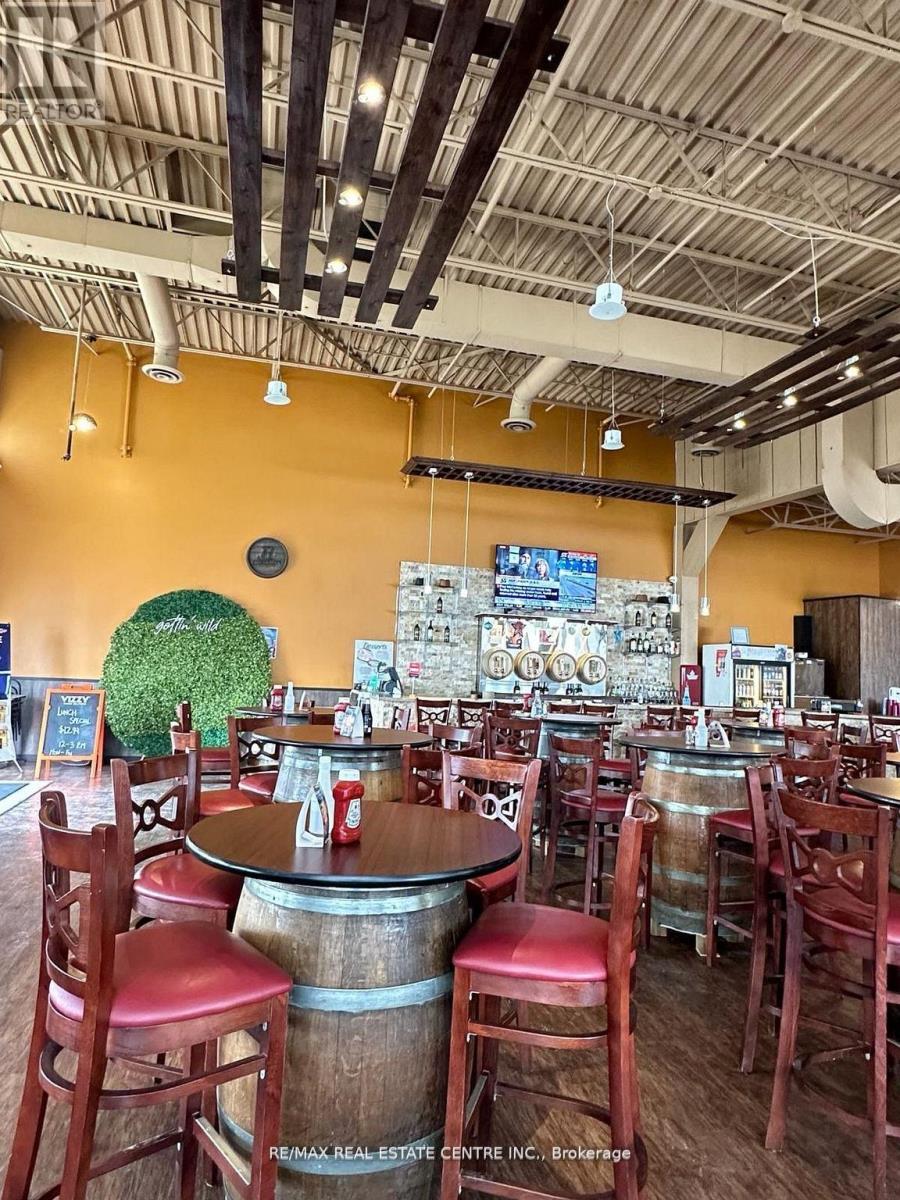 196 Mcewan Dr E Drive, Caledon, Ontario  L7E 2Y3 - Photo 10 - W12875974