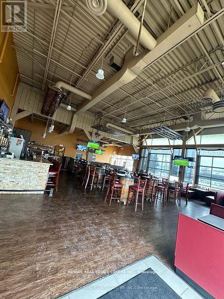 196 Mcewan Dr E Drive, Caledon, Ontario  L7E 2Y3 - Photo 7 - W12875974