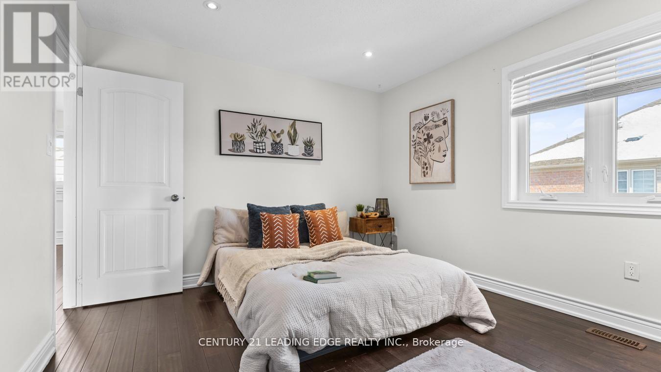 657 Brothers Crescent, Milton (Co Coates), Ontario  L9T 0A6 - Photo 30 - W12875982