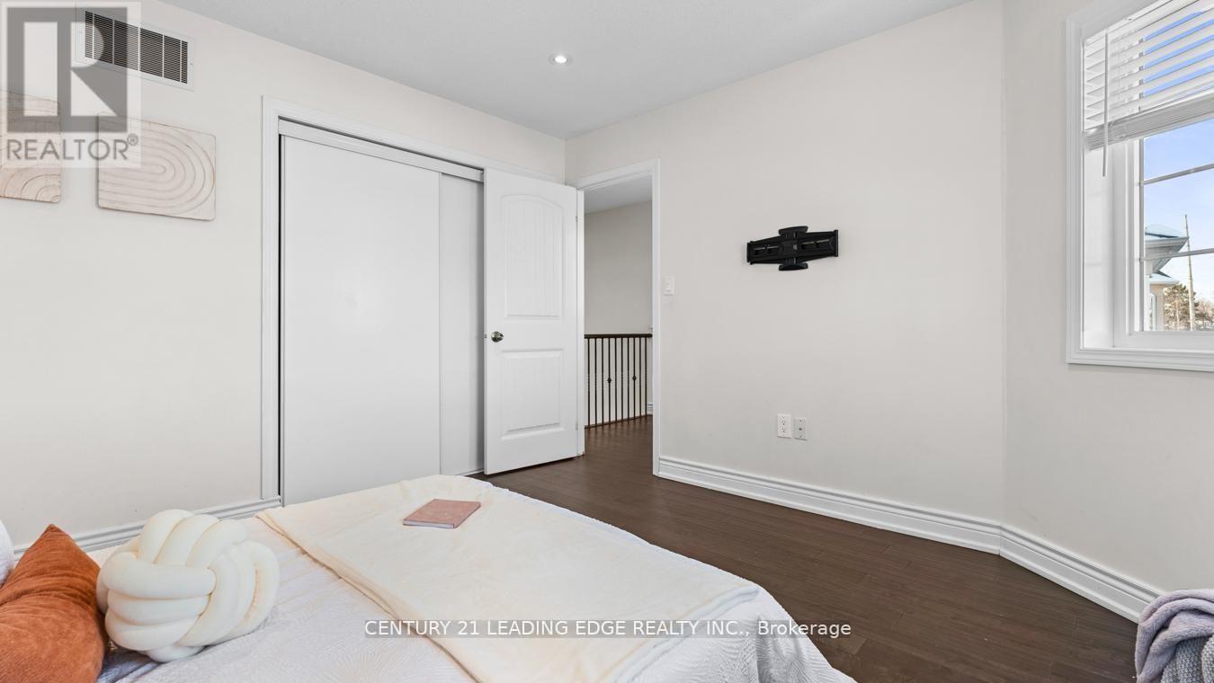 657 Brothers Crescent, Milton (Co Coates), Ontario  L9T 0A6 - Photo 35 - W12875982