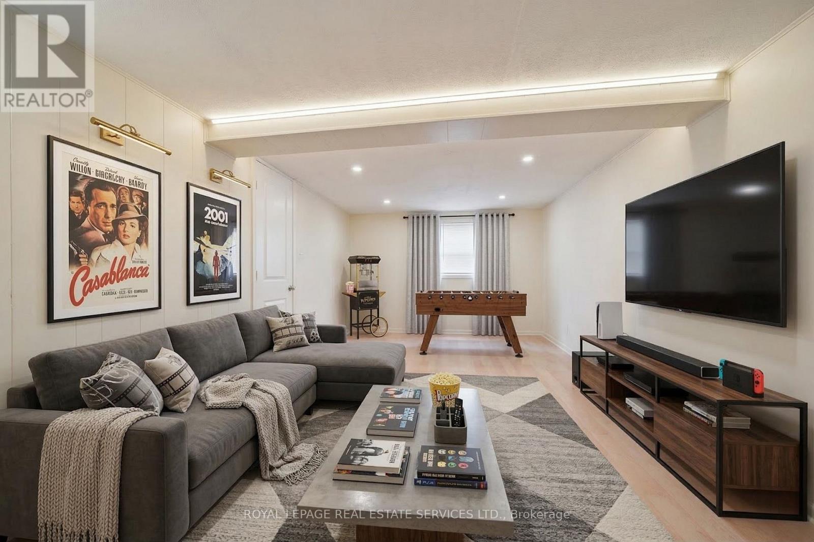 44 Yorkview Drive, Toronto, Ontario  M8Z 2E9 - Photo 13 - W12876010