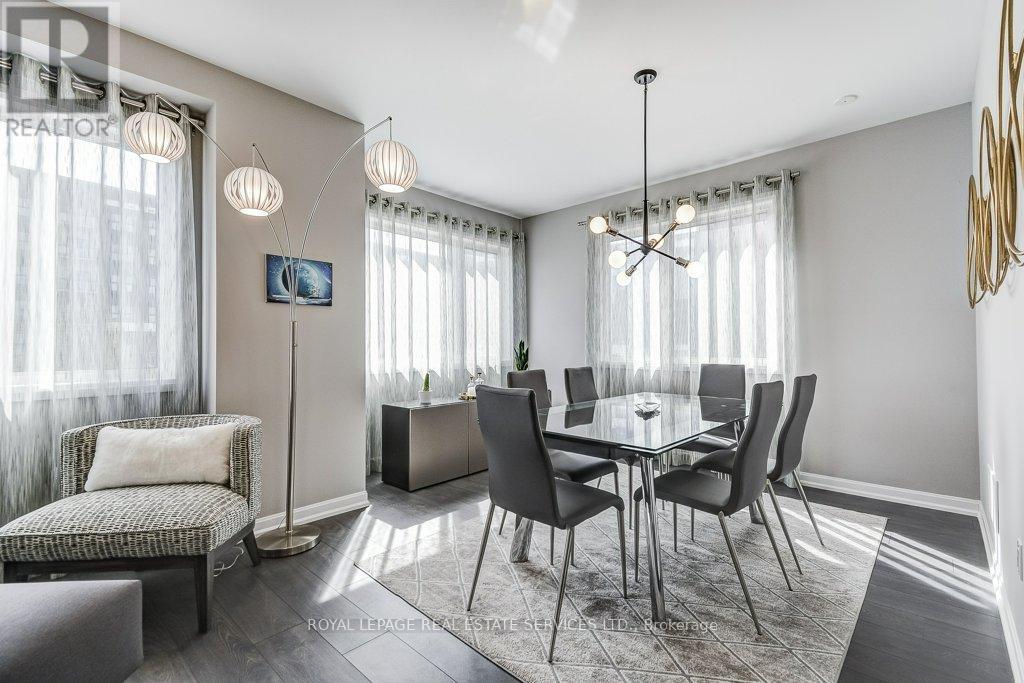 143 Grovewood Common, Oakville, Ontario  L6H 0X5 - Photo 14 - W12876040