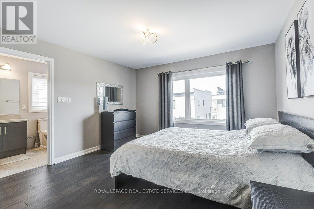 143 Grovewood Common, Oakville, Ontario  L6H 0X5 - Photo 18 - W12876040