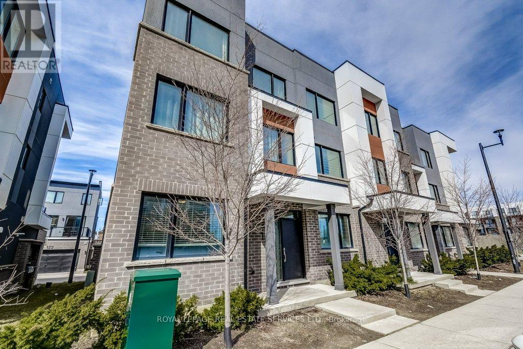 143 Grovewood Common, Oakville, Ontario  L6H 0X5 - Photo 2 - W12876040