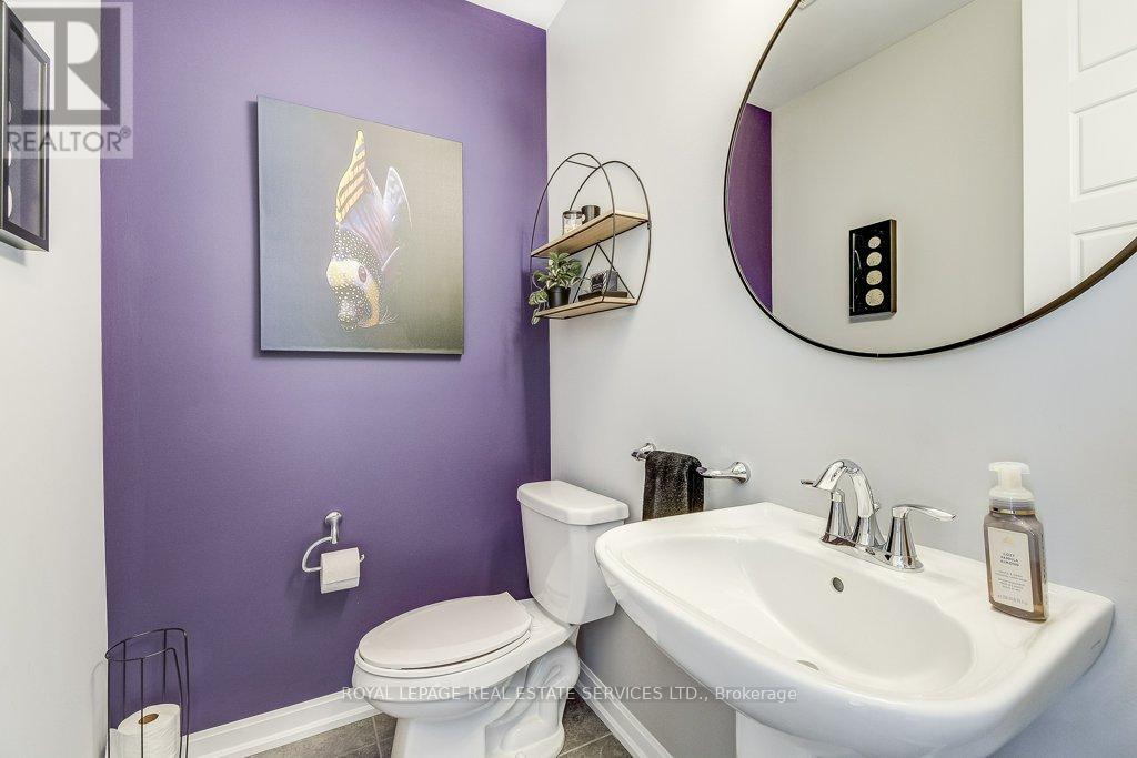 143 Grovewood Common, Oakville, Ontario  L6H 0X5 - Photo 23 - W12876040