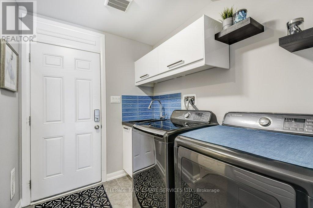 143 Grovewood Common, Oakville, Ontario  L6H 0X5 - Photo 32 - W12876040
