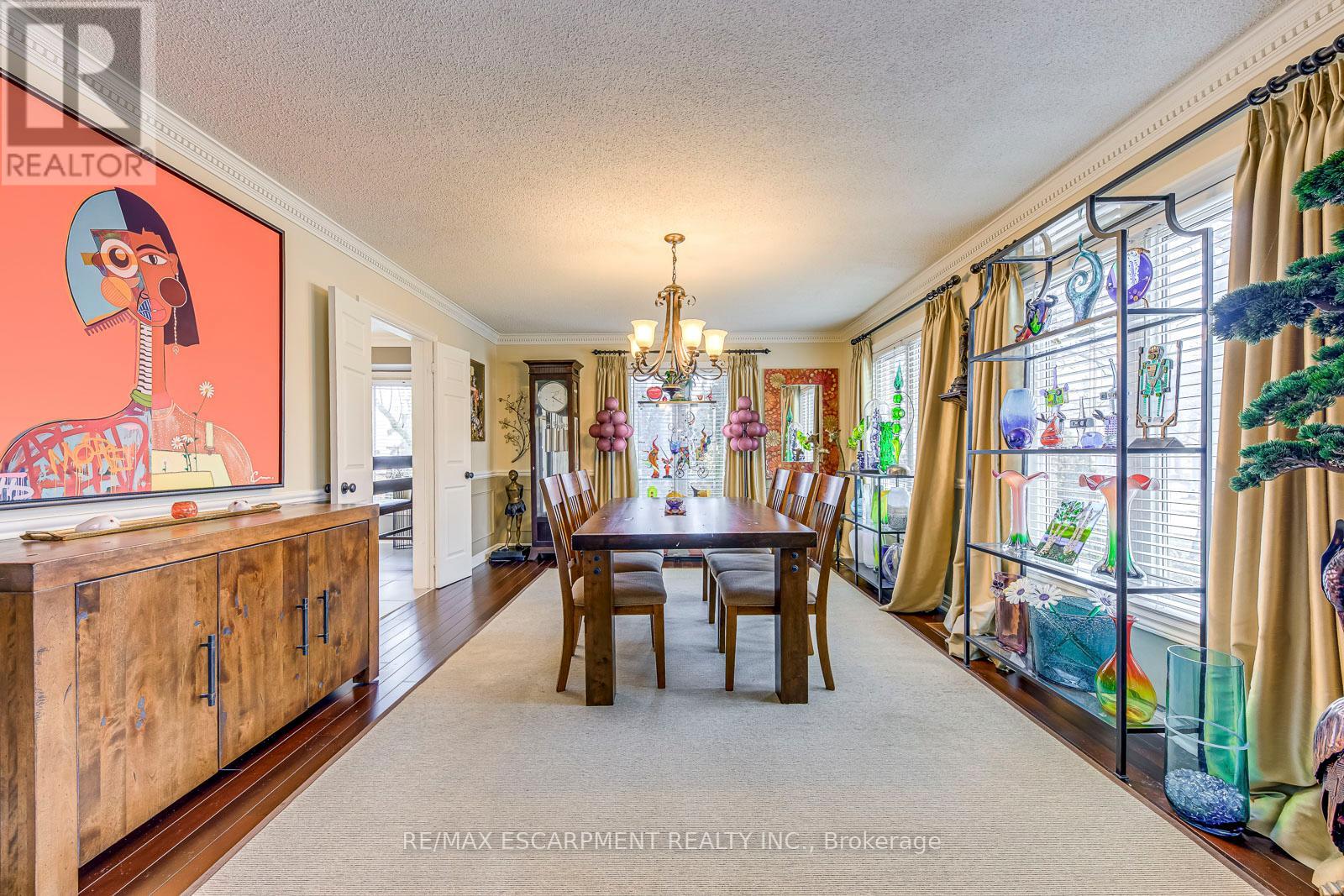 4220 Millcroft Park Drive, Burlington, Ontario  L7M 3V5 - Photo 11 - W12876130