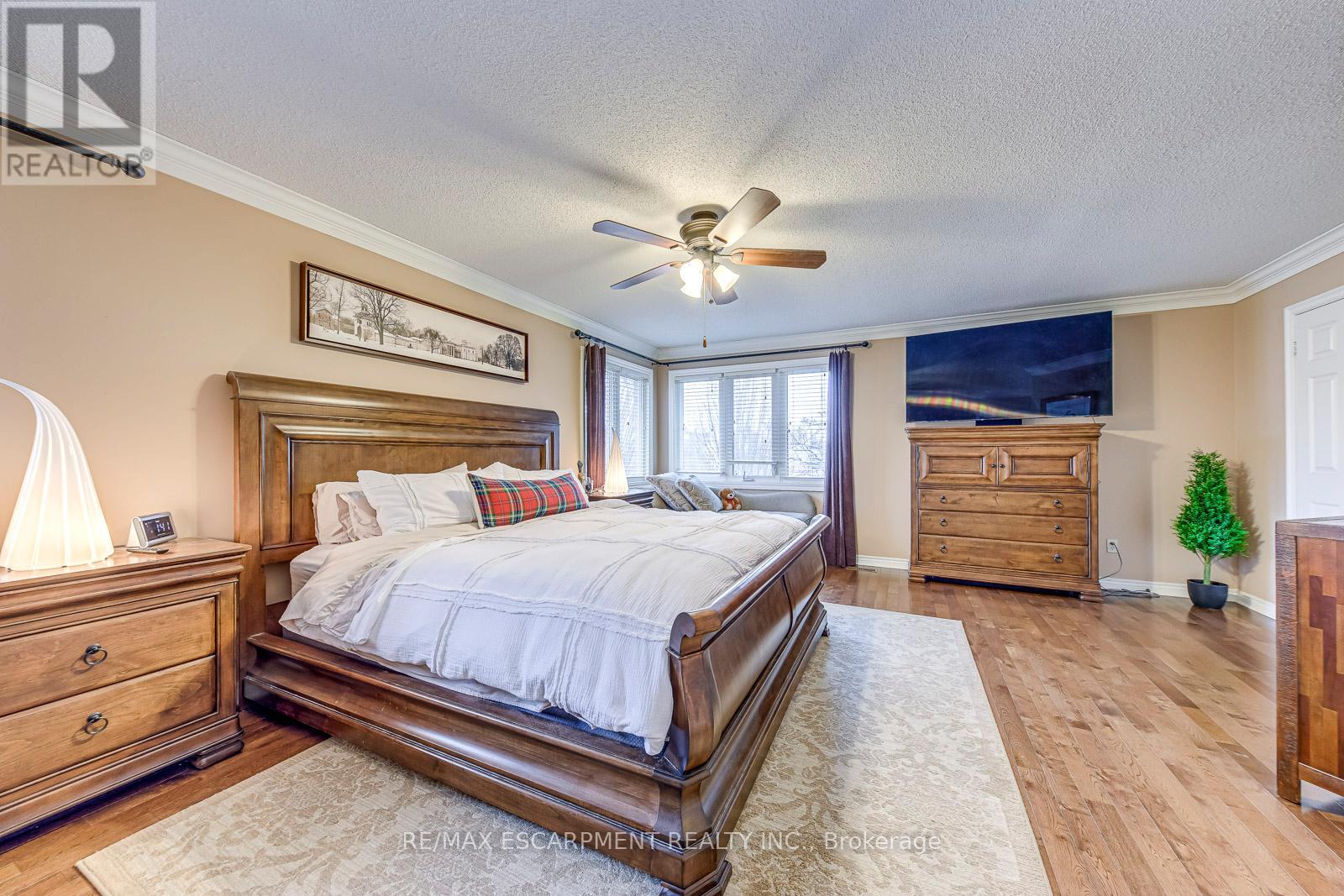 4220 Millcroft Park Drive, Burlington, Ontario  L7M 3V5 - Photo 25 - W12876130