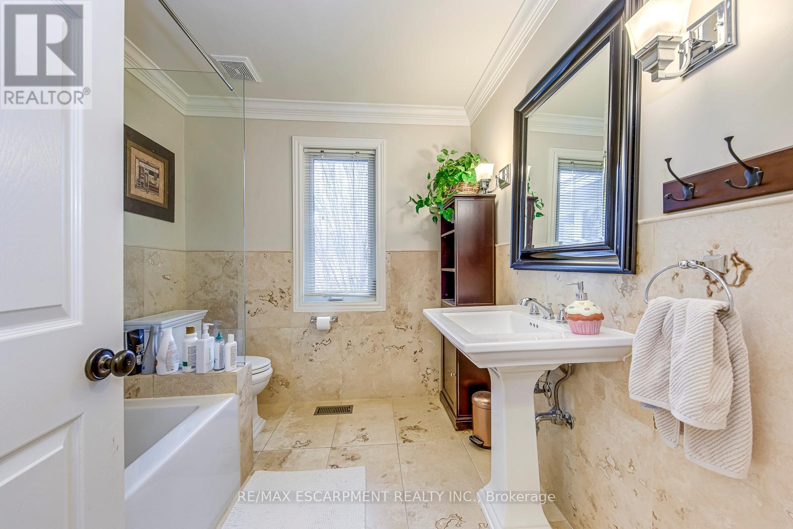 4220 Millcroft Park Drive, Burlington, Ontario  L7M 3V5 - Photo 35 - W12876130