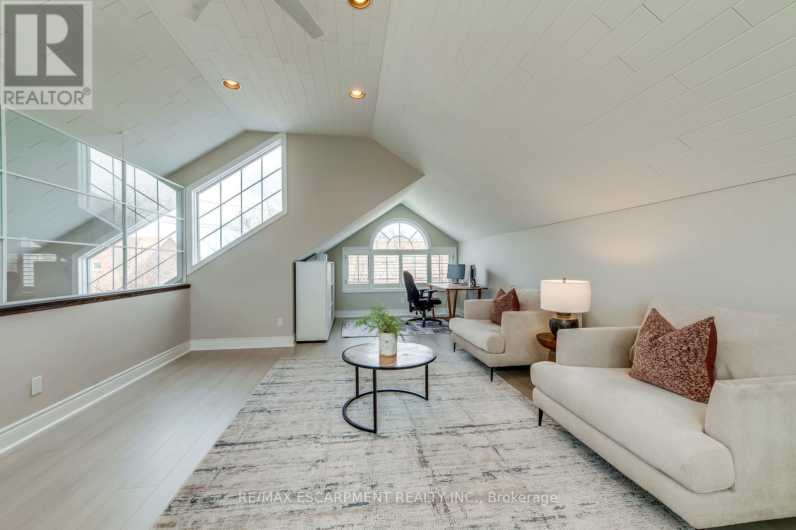 48 Forsythe Street, Oakville, Ontario  L6K 3J7 - Photo 34 - W12876132