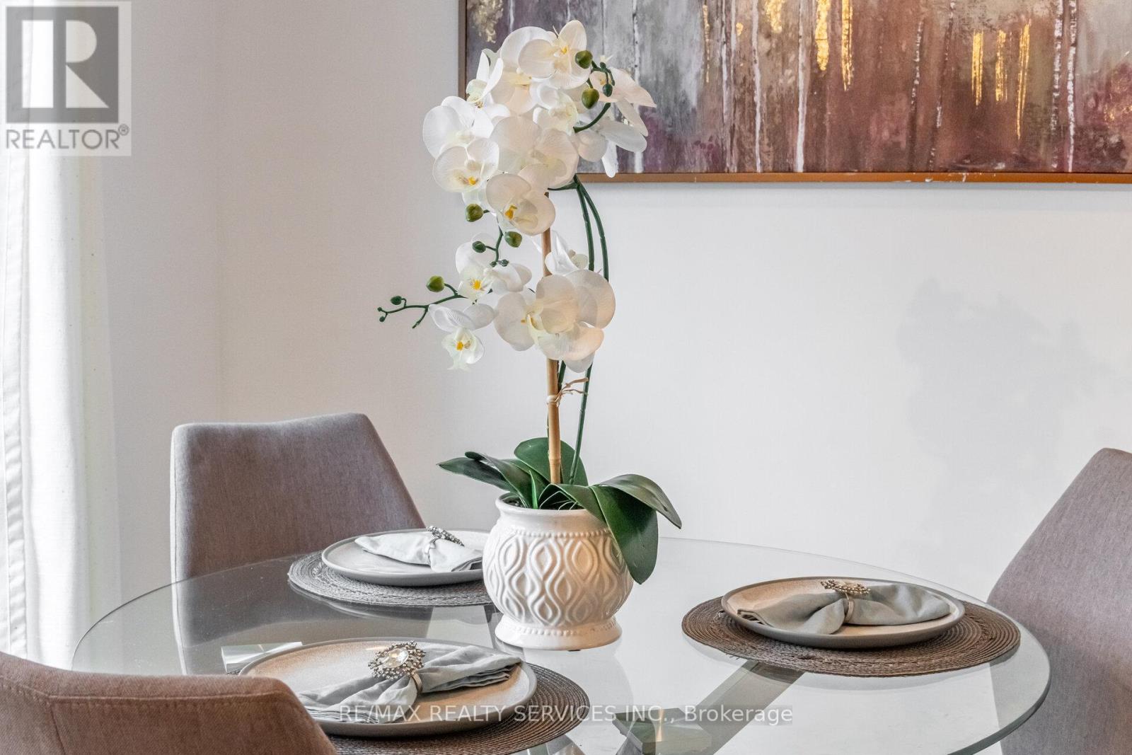 92 - 900 Central Park Drive, Brampton, Ontario  L6S 3J6 - Photo 13 - W12876152