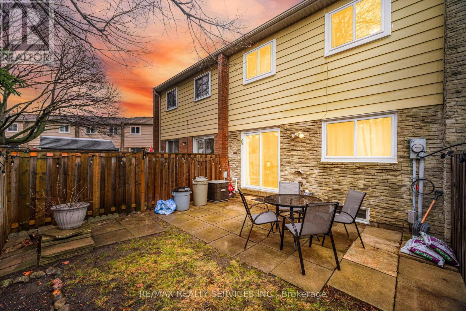 92 - 900 Central Park Drive, Brampton, Ontario  L6S 3J6 - Photo 44 - W12876152