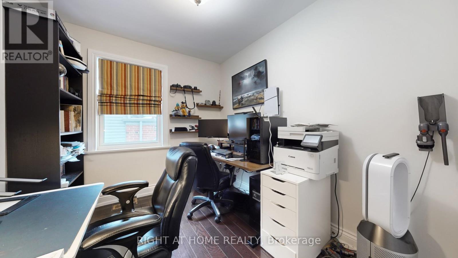 19 Harjolyn Drive, Toronto, Ontario  M9B 3T8 - Photo 26 - W12876182