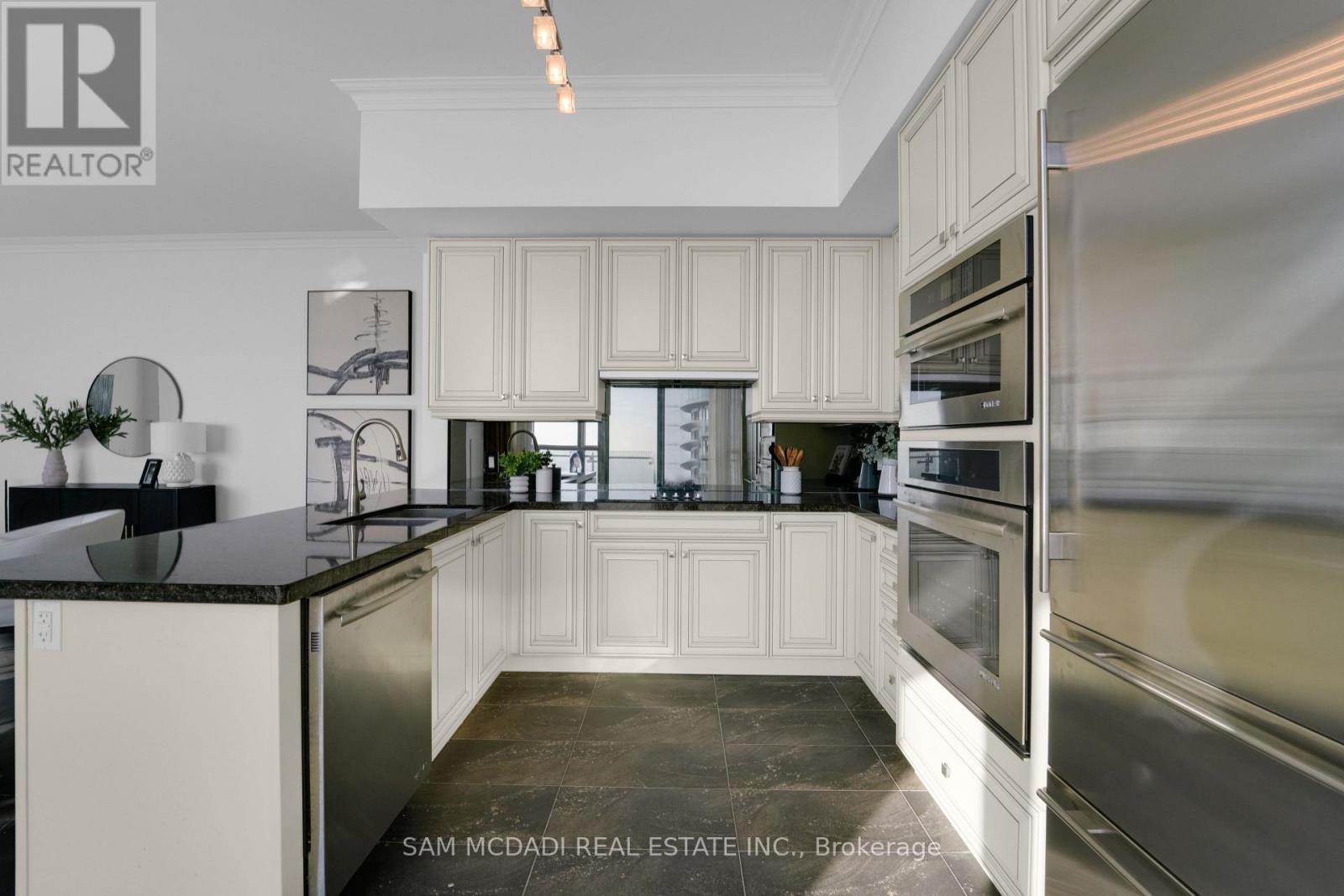 Ph3 - 50 Absolute Avenue, Mississauga, Ontario  L4Z 0A8 - Photo 8 - W12876188