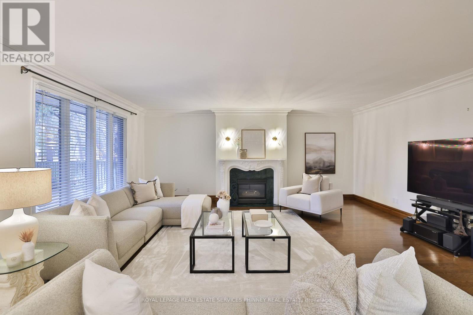 130 Tavistock Square, Oakville, Ontario  L6K 2V2 - Photo 18 - W12876198