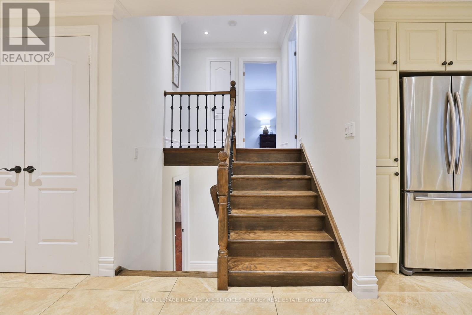 130 Tavistock Square, Oakville, Ontario  L6K 2V2 - Photo 20 - W12876198