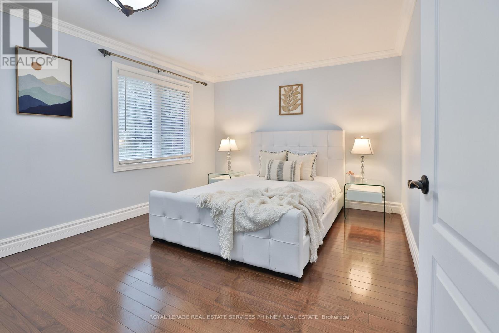 130 Tavistock Square, Oakville, Ontario  L6K 2V2 - Photo 21 - W12876198