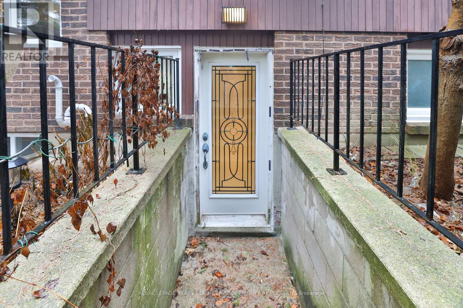 130 Tavistock Square, Oakville, Ontario  L6K 2V2 - Photo 46 - W12876198