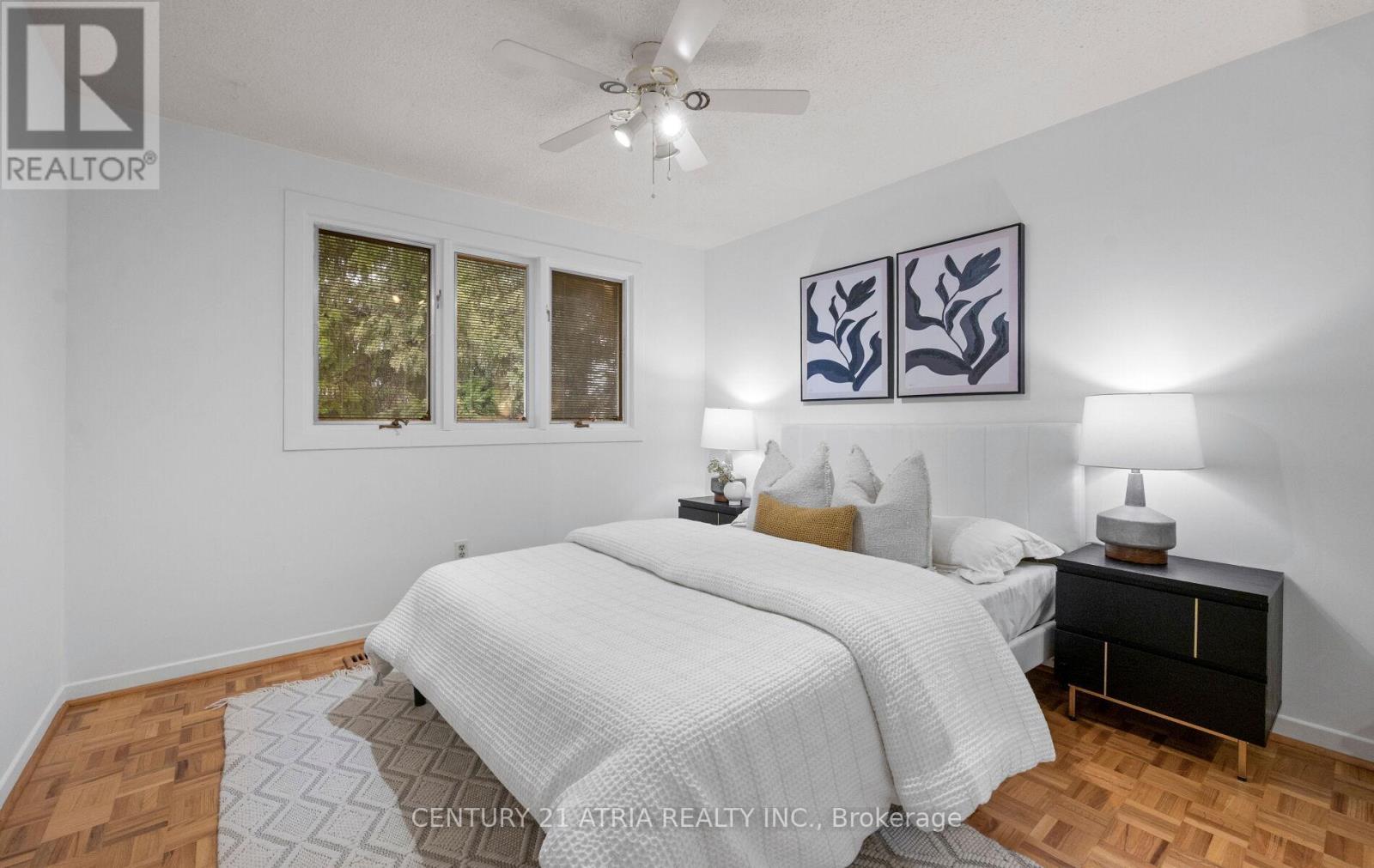 6128 Wabukayne Court, Mississauga, Ontario  L5N 2B2 - Photo 23 - W12876210